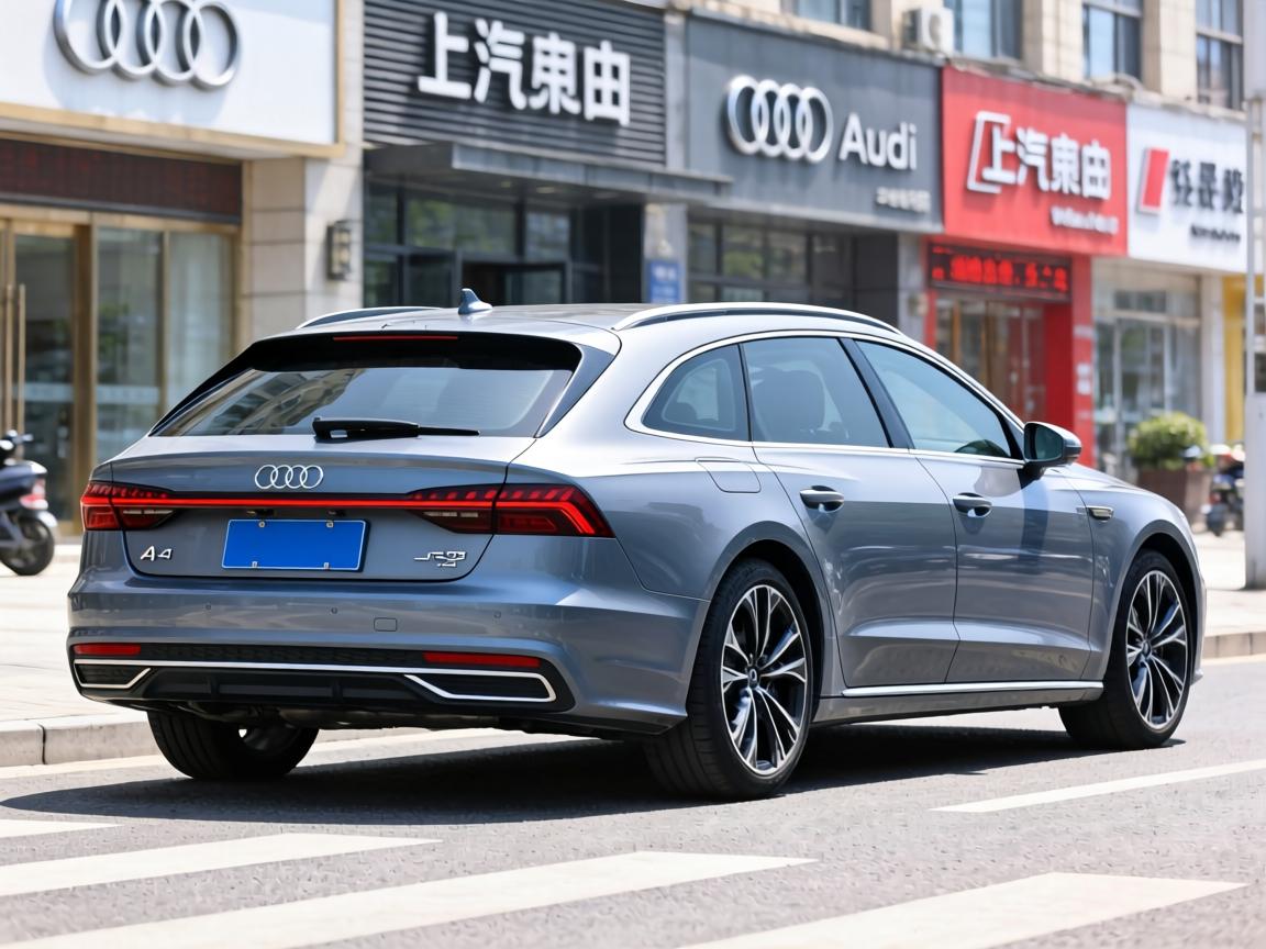 中国特供上汽奥迪A7L旅行车无伪装谍照亮相街头